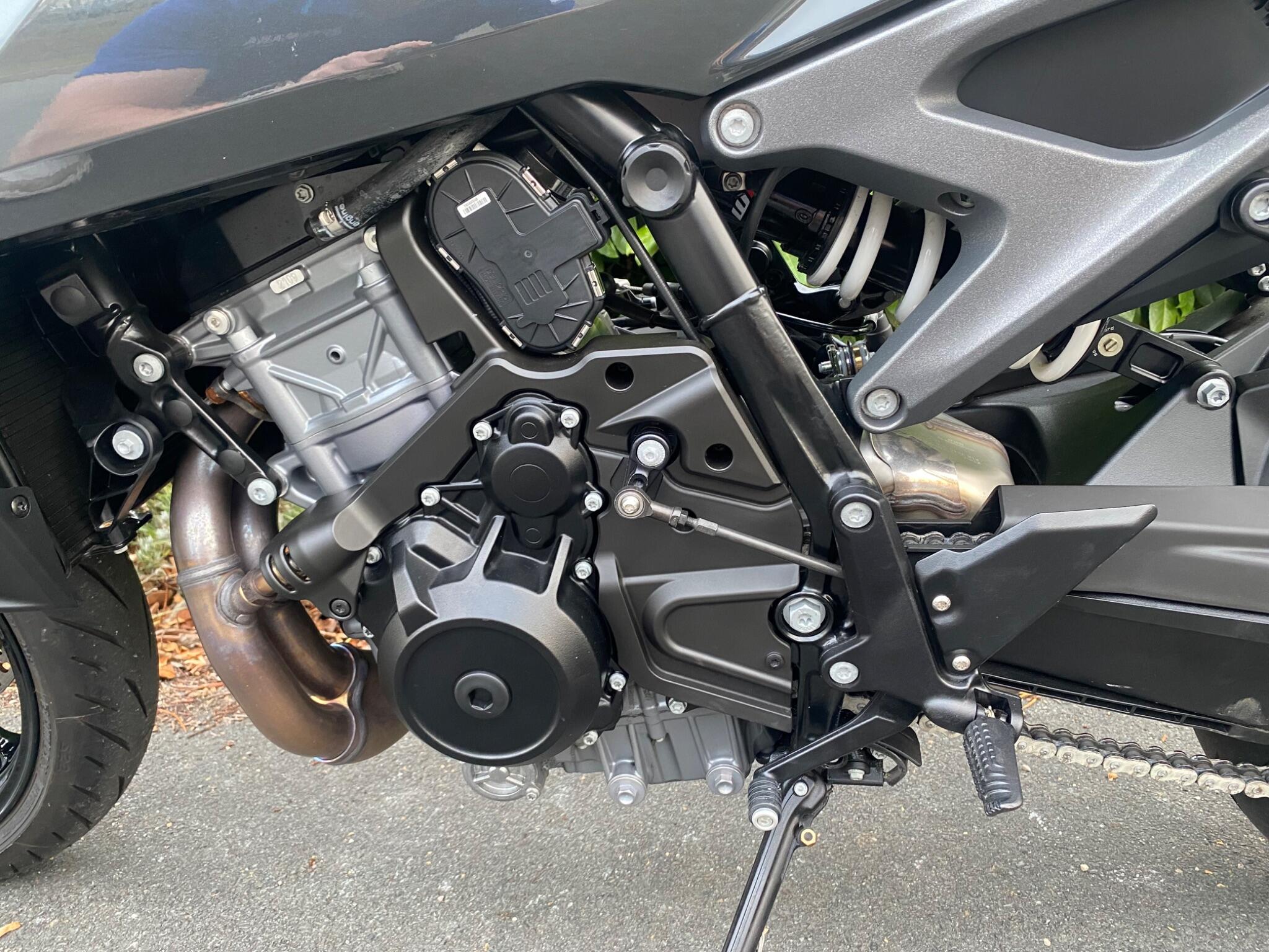 2025 25 Reg KTM 990 Duke